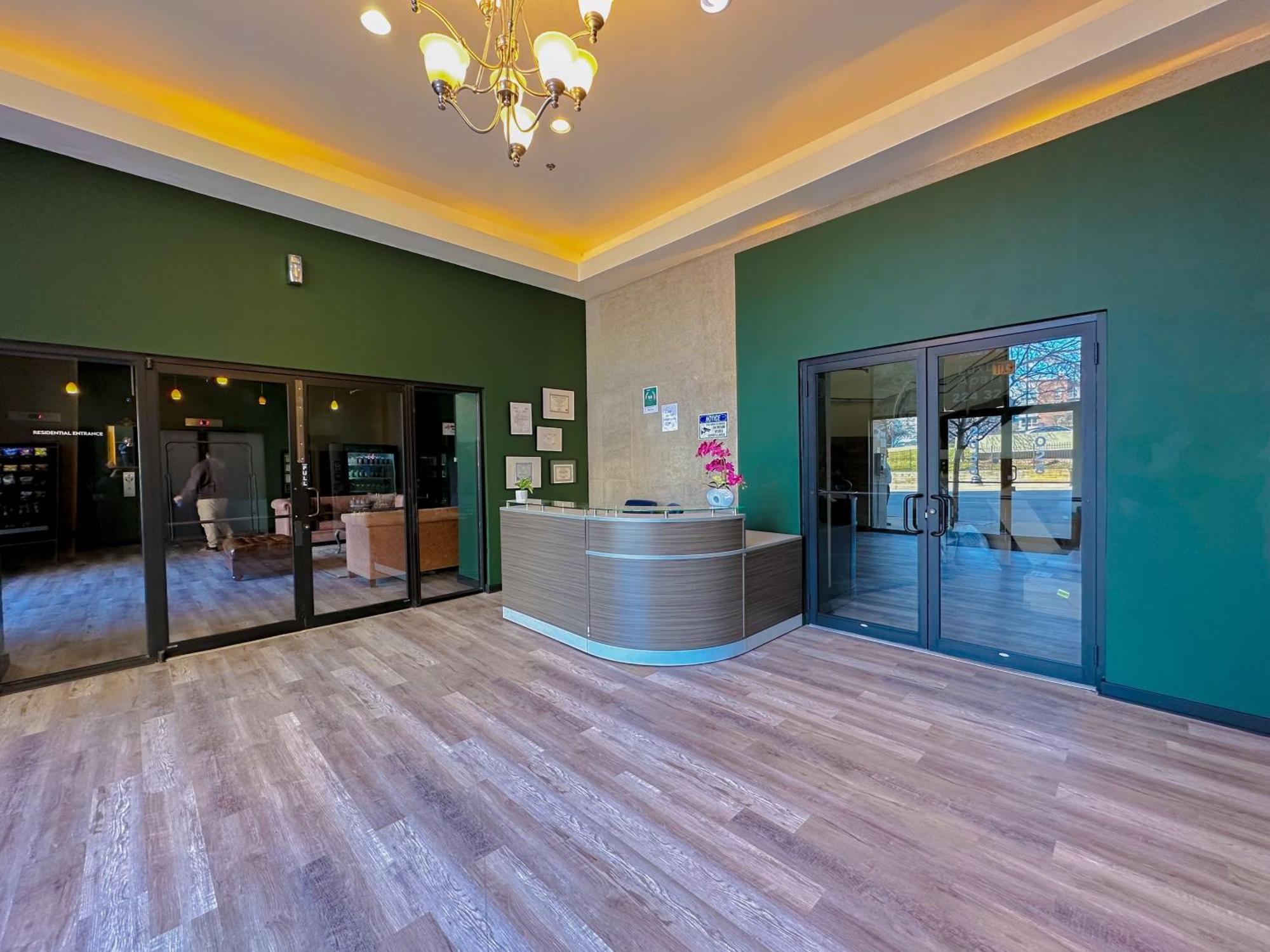 Mccormick Place 2Br Stylish Suite With Optional Parking And Gym For Up To 8 Guests Near Soldier Field And Grant Park شيكاغو المظهر الخارجي الصورة